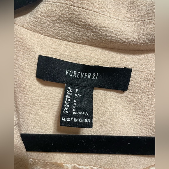 Beige Blazer, Mid-thigh length - Picture 4 of 6